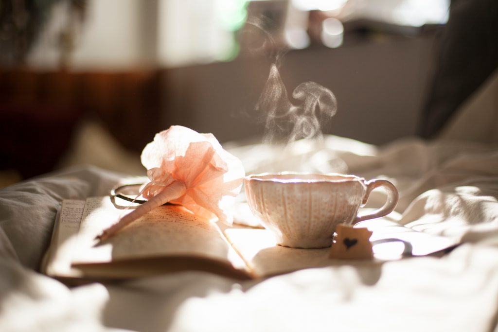 tea-book-flower