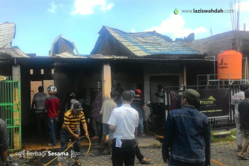 LAZIS Wahdah Salurkan Bantuan Untuk Korban Kebakaran Di Sudiang 2