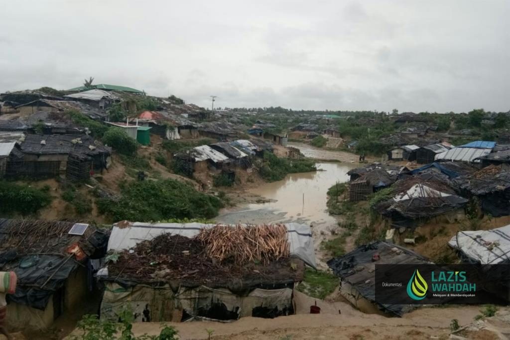 LAZIS Wahdah - Kondisi Pilu Pengungsi Rohingya di Kamp Pengungsian 6