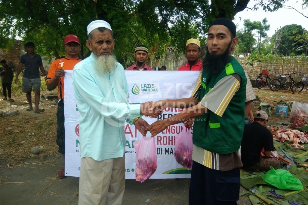 LAZIS Wahdah - Mengharukan Qurban Bersama Pengungsi Rohingya 6