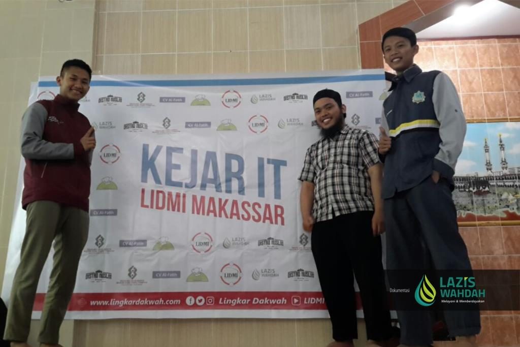 LAZIS Wahdah Bersama LIDMI Adakan Pelatihan Website Bagi Pengurus LDK Se-Kota Makassar