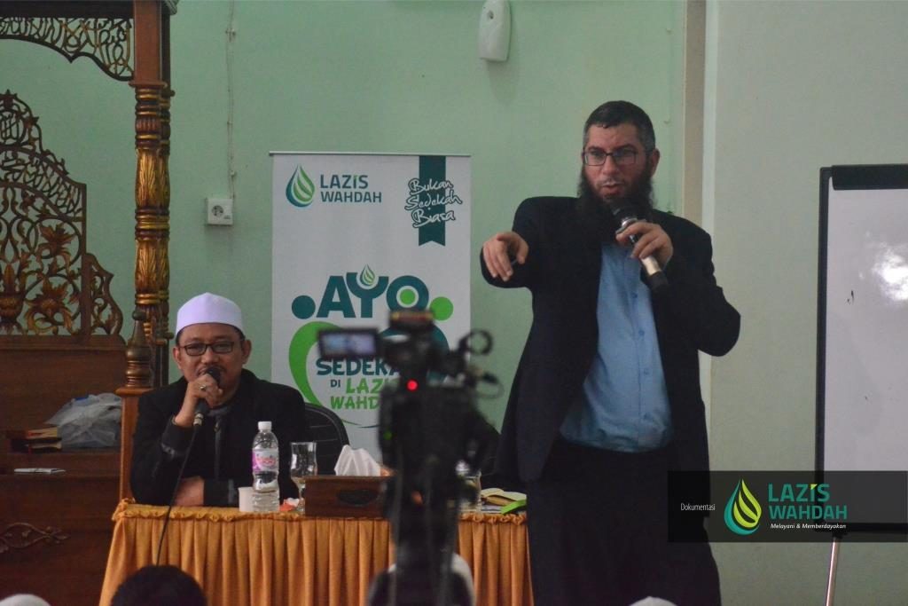 LAZIS Wahdah - Safari Dakwah Syaikh Dr. Ahmad Muhammad Mursy al-Tukhi di Makassar 5