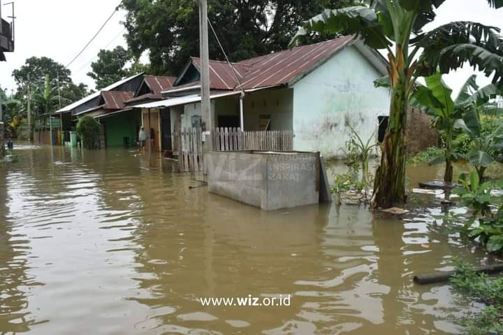 Hujan Mulai Guyur Makassar Sejumlah Perumahan Di Manggala Terkepung