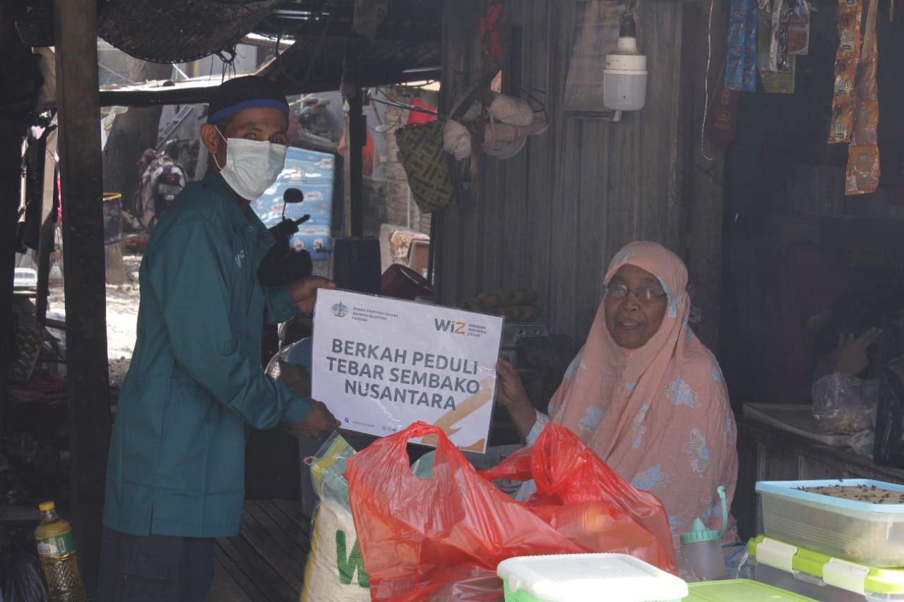 sedekah sembako wahdah inspirasi zakat pinrang