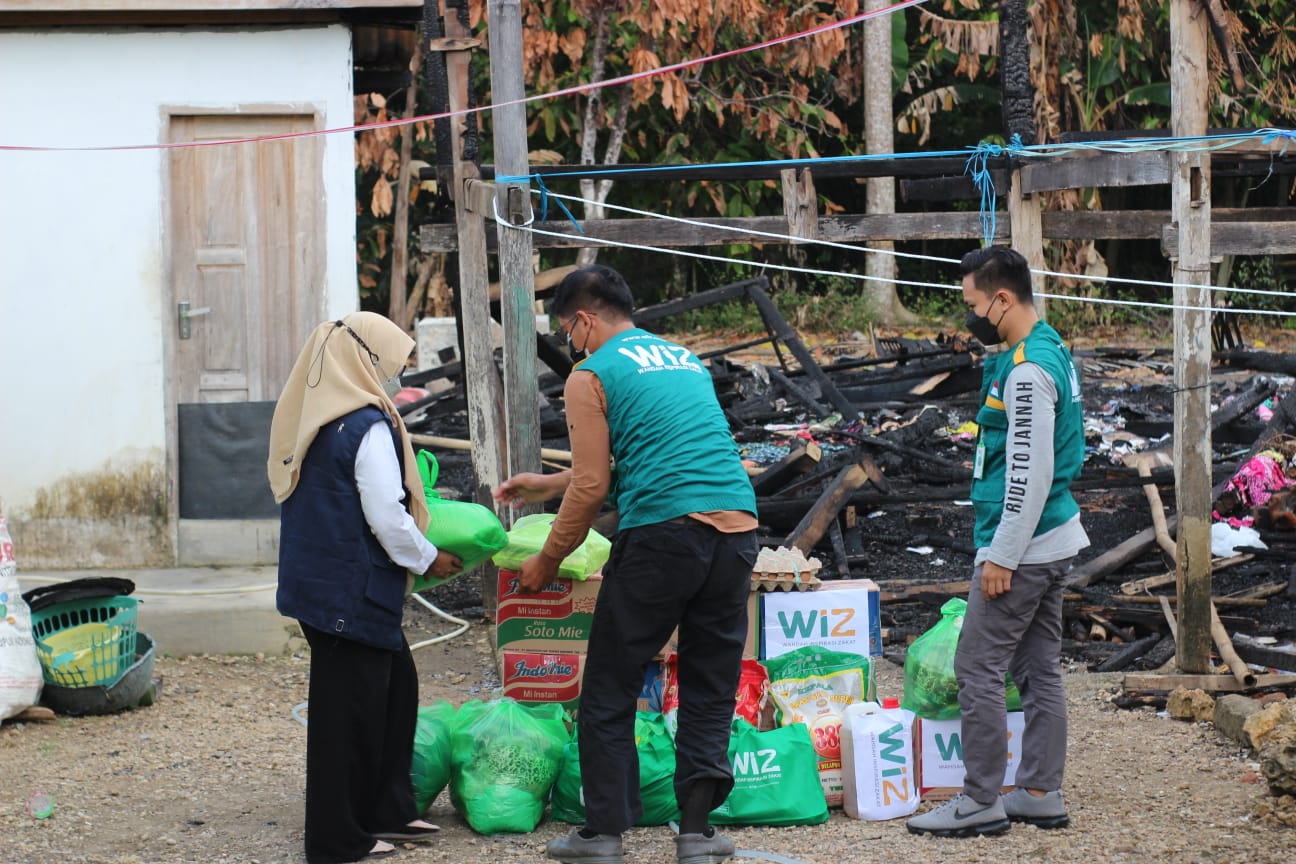 Korban Kebakaran Bone - Wahdah Inspirasi Zakat