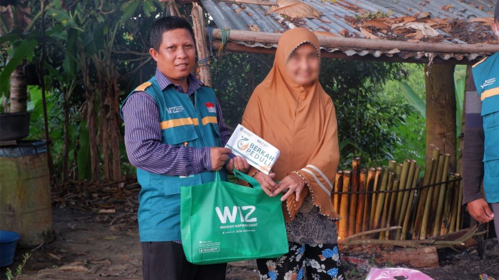 Berbagi Sembako - Wahdah Inspirasi Zakat