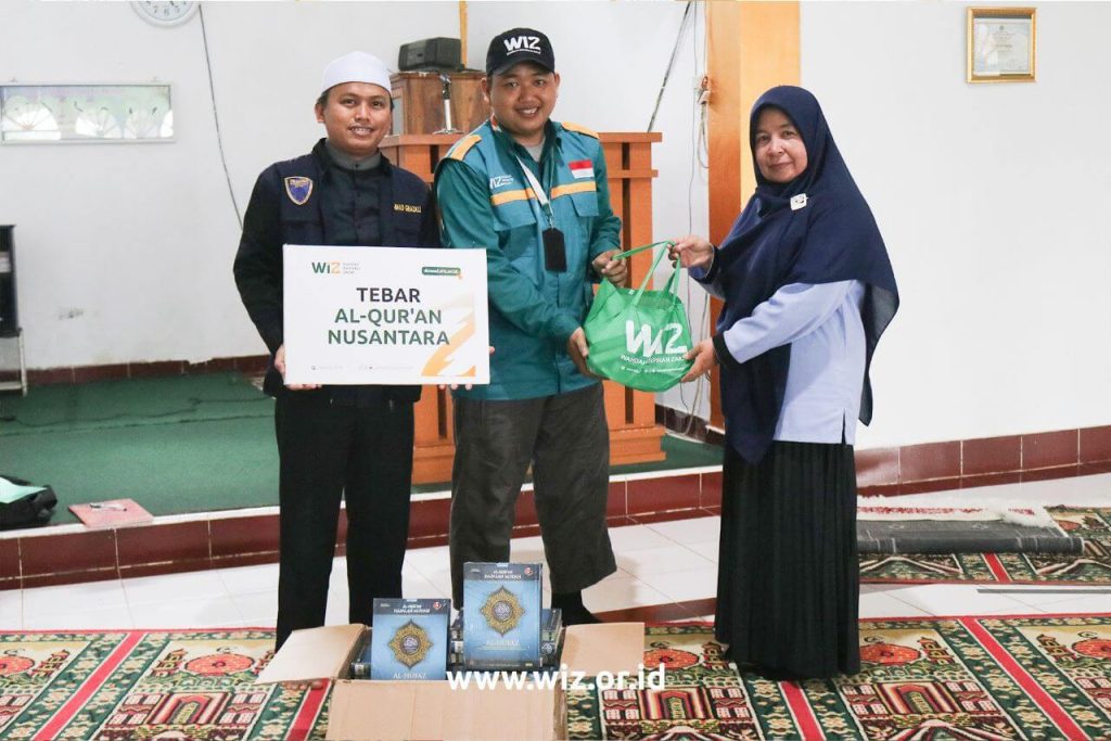 Wahdah Inspirasi Zakat Mengadakan Syiar Quran Dengan Menyalurkan