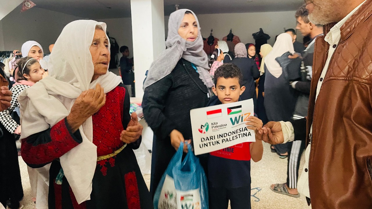 Gambar Bantuan Musim Dingin untuk Anak-Anak Gaza dari WIZ dan KITA PALESTINA