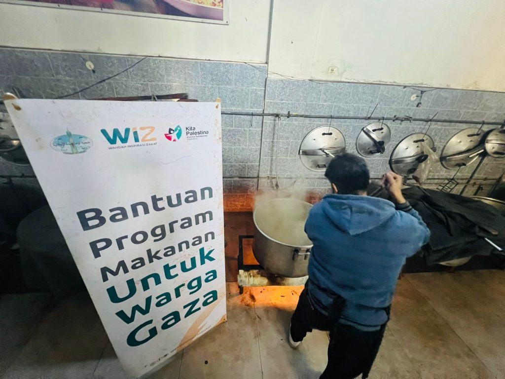 Gambar Pengolahan Bantuan Makanan untuk Warga Gaza