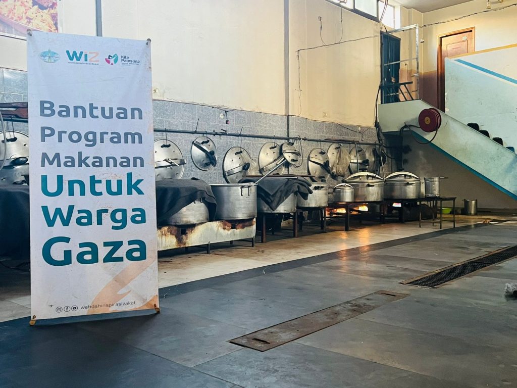 Gambar Pengolahan Bantuan Makanan untuk Warga Gaza