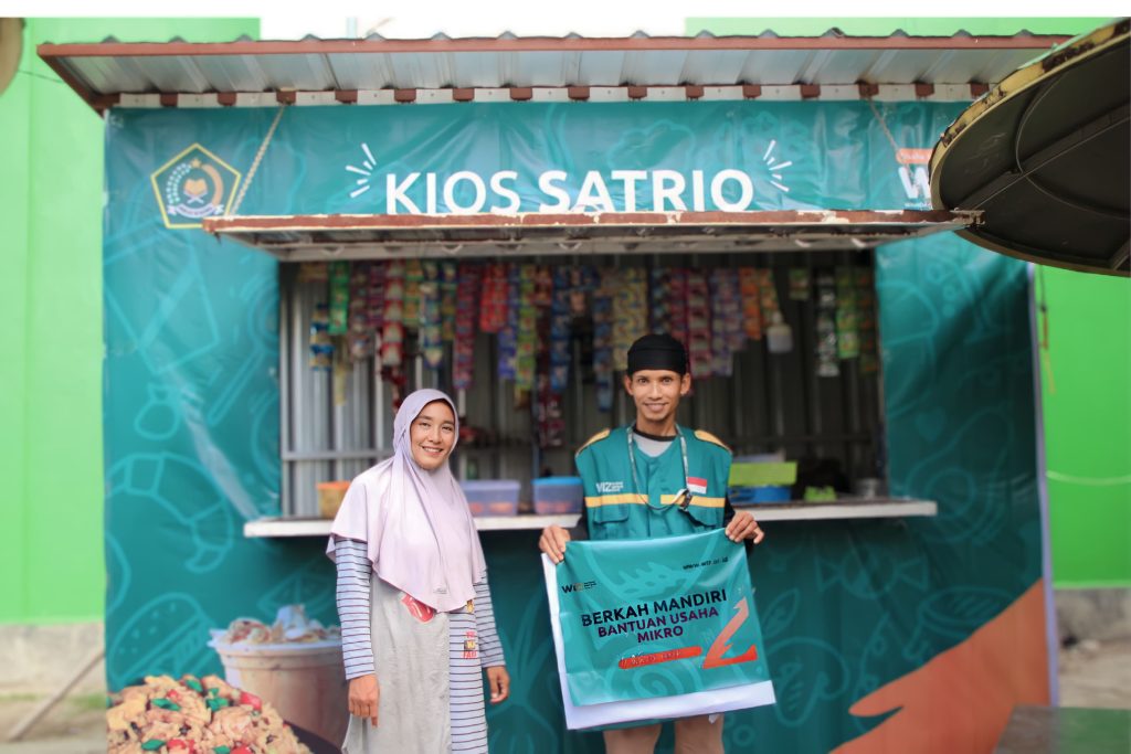 Gambar Pemberian Dukungan Modal Usaha untuk Bu Nurlia Saputri di Wajo Sulawesi Selatan