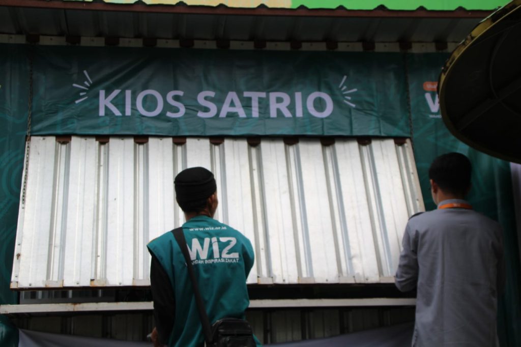 Gambar Pemberian Dukungan Modal Usaha untuk Bu Nurlia Saputri di Wajo Sulawesi Selatan