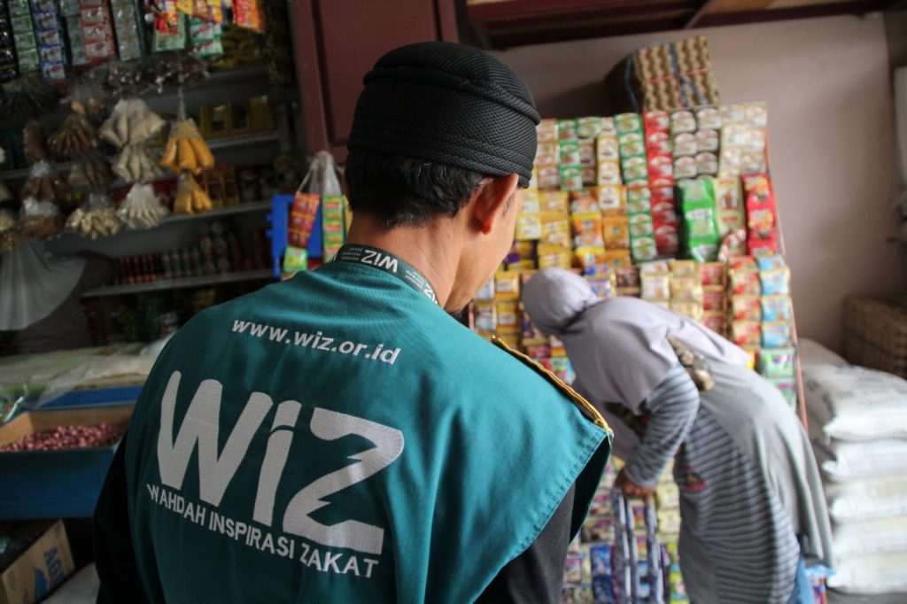 Gambar Pemberian Dukungan Modal Usaha untuk Bu Nurlia Saputri di Wajo Sulawesi Selatan