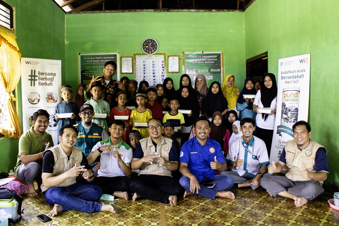 Gambar Khitanan Massal di Panti Asuhan Nurul Reski Rahmat