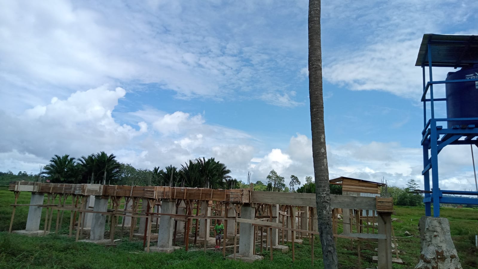 Gambar Progres Pembangunan Rumah Qur'an Al Wahdah Papua Barat