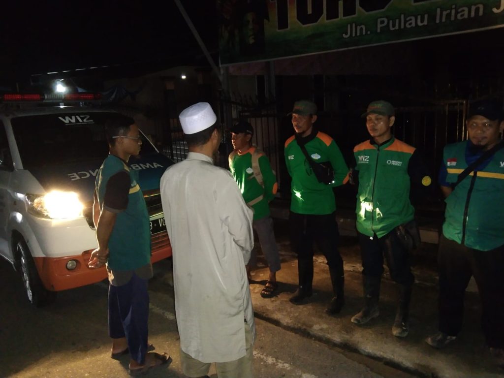 Gambar Mobilisasi Relawan Wahdah Peduli untuk Bantu Korban Banjir di Mawomba