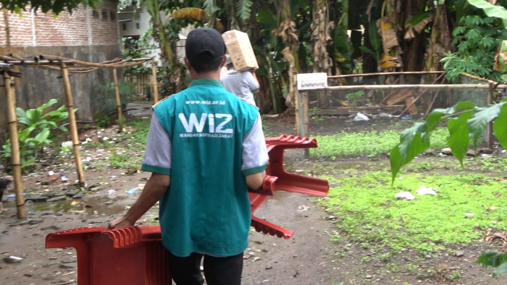 Gambar Penyaluran Bantuan Sarana dan Prasarana TPA Al-Maidah Marwan Kolaborasi bersama Laznas Wahdah Inspirasi Zakat (WIZ) dan Majelis Telkomsel Taqwa (MTT)