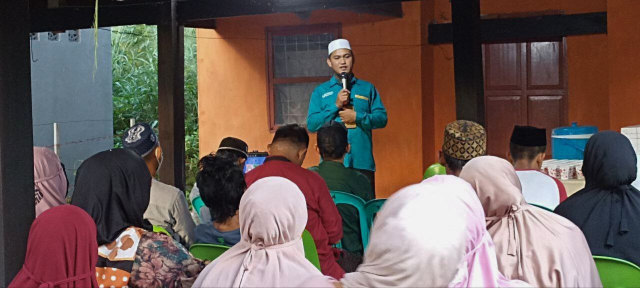 Gambar penyaluran ifthar di Markaz Quran Imam Ibnu Katsir di Parepare
