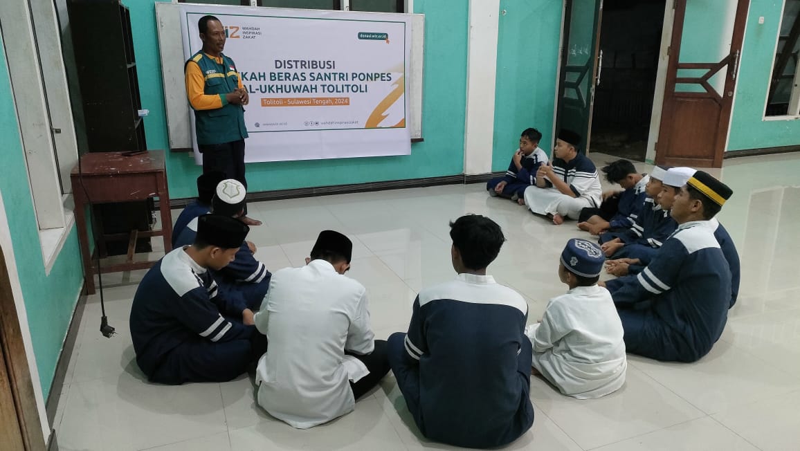 Gambar Distribusi Sedekah Beras di Jl. Bambabuta Kompleks RPH Nopi, Kabupaten Tolitoli, Sulawesi Tengah