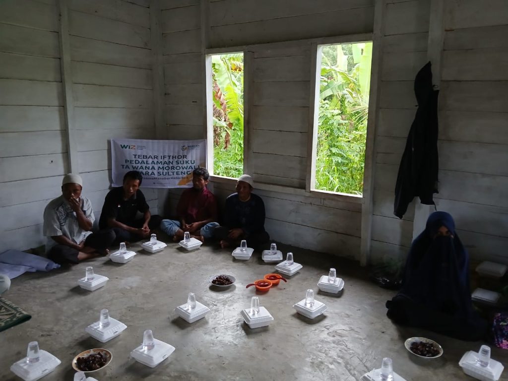 Gambar safari Ramadhan ke pedalaman suku Ta Wana, Morewali Utara, Sulawesi Tengah