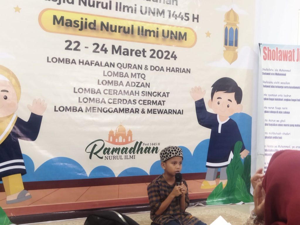 Gambar murid Sekolah Inspirasi dalam event Semarak Ramadhan Masjid Nurul Ilmi UNM