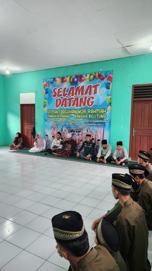 Gambar penyaluran buka puasa untuk anak yatim dan masyarakat di Bangka Tengah