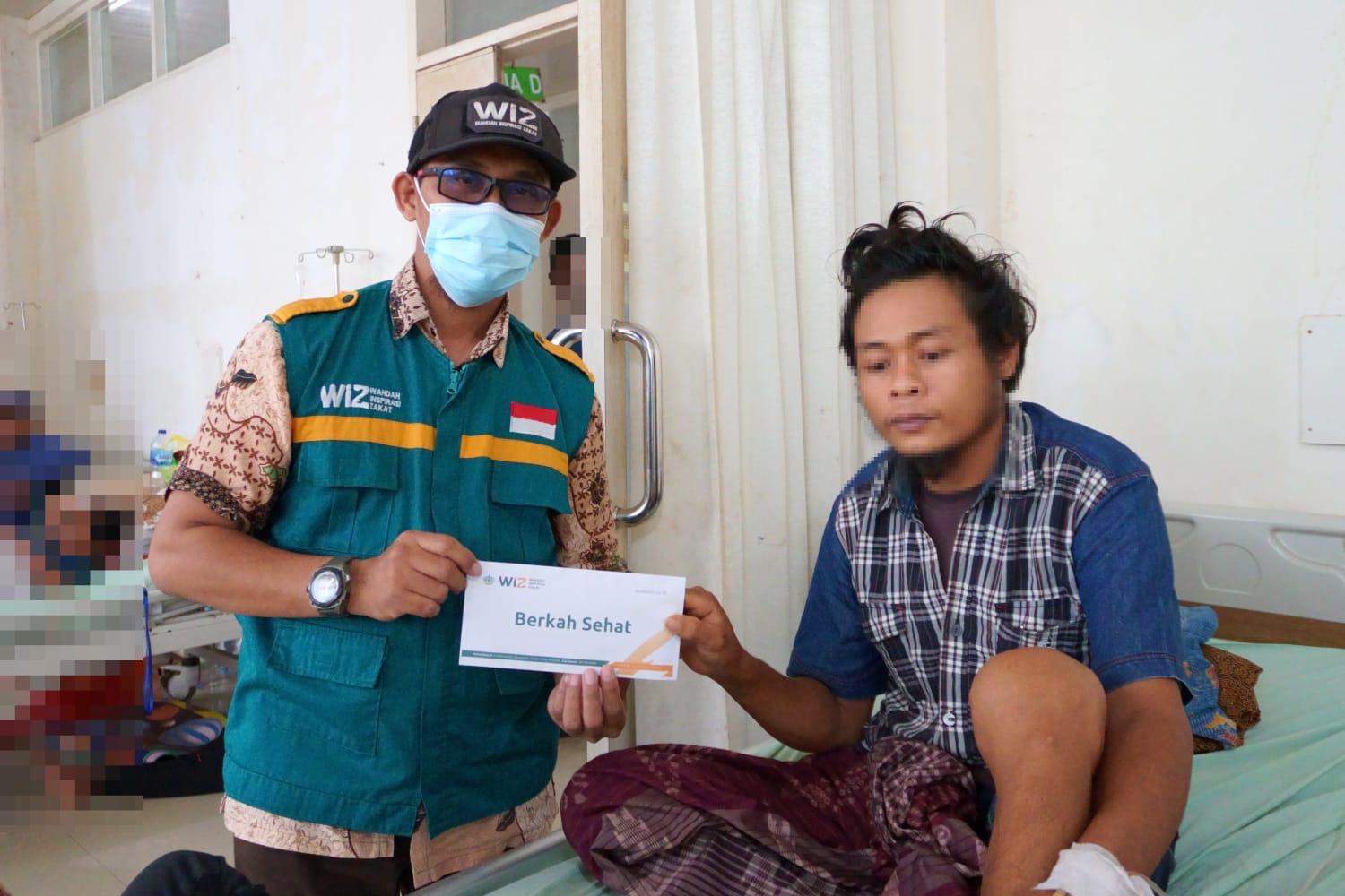 WIZ Bantu Dhuafa Penderita Tumor Asal Pedalaman Tinombo