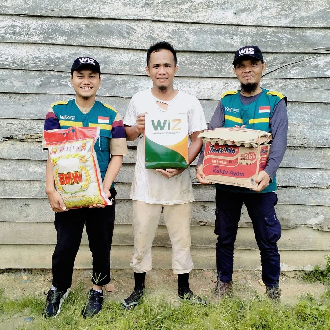 WIZ Konawe Salurkan Bantuan Sembako untuk Warga Dhuafa di Lawulo