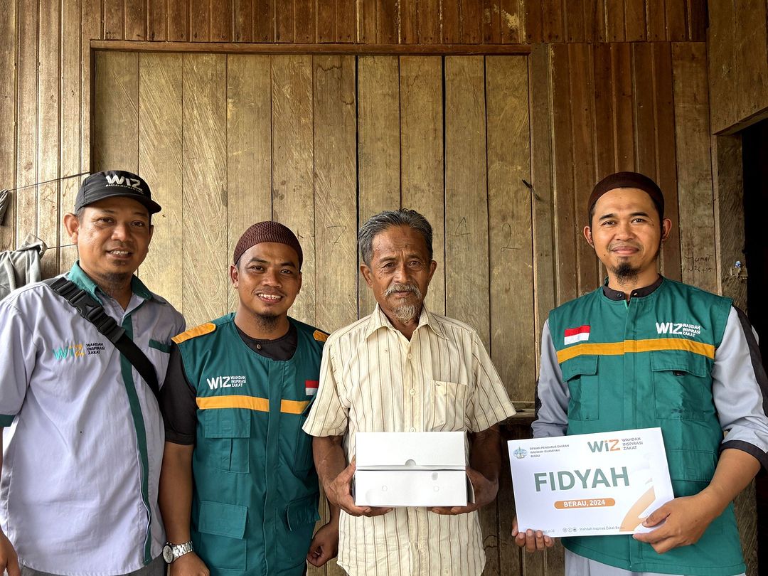 WIZ Berbagi Kebahagiaan di Perbatasan, 30 Paket Fidyah Sampai ke Tangan Warga Kurang Mampu