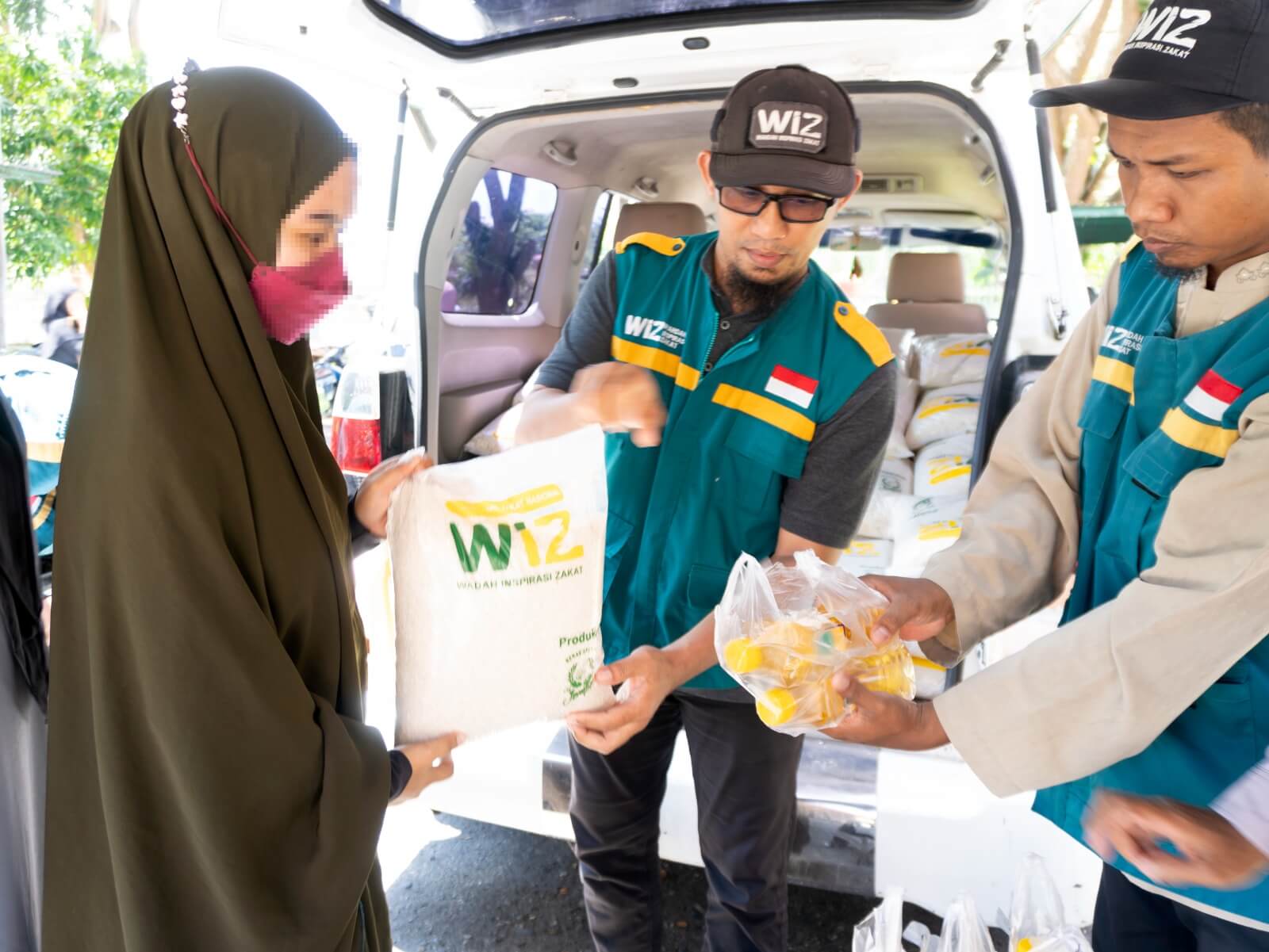 WIZ Parigi Gelar Pasar Sembako Murah