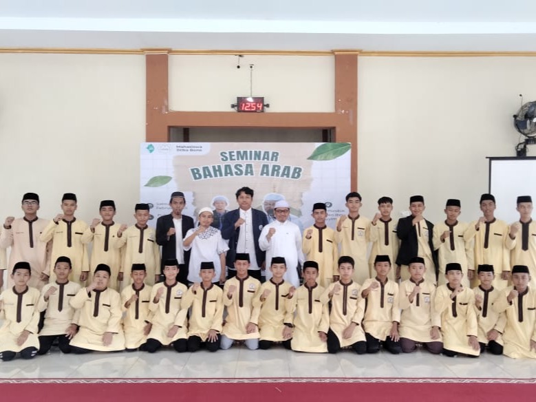 Seminar Bahasa Arab di Bone: Jembatan Antara Keimanan dan Keilmuan