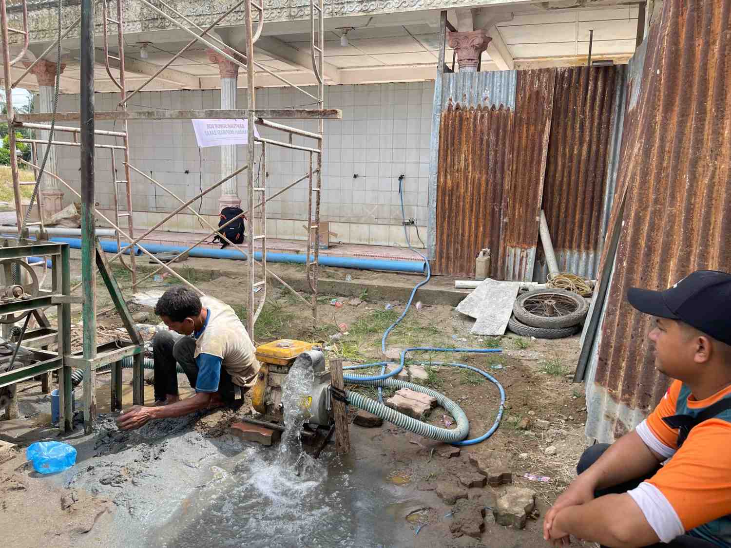 Ikhtiar Berbuah Manis: Air Bersih Mulai Mengalir di Masjid Ar-Ridha Bireuen