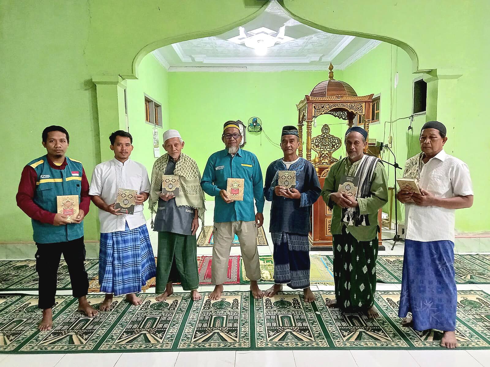 Jembatan Cahaya di Ujung Lambunu, Saat Mushaf Baru Menjawab Rindu Jamaah Masjid Nurul Iman