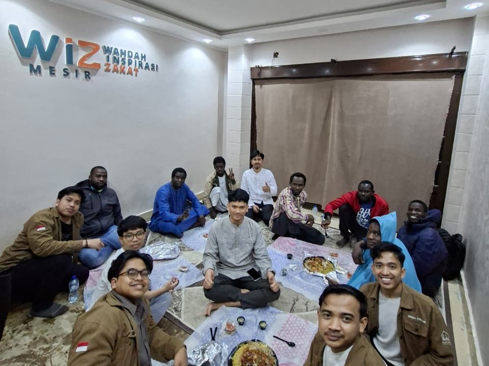WIZ Mesir Distribusikan Zakat dan Jamu Buka Puasa 20 Warga Sudan di Penghujung Ramadan