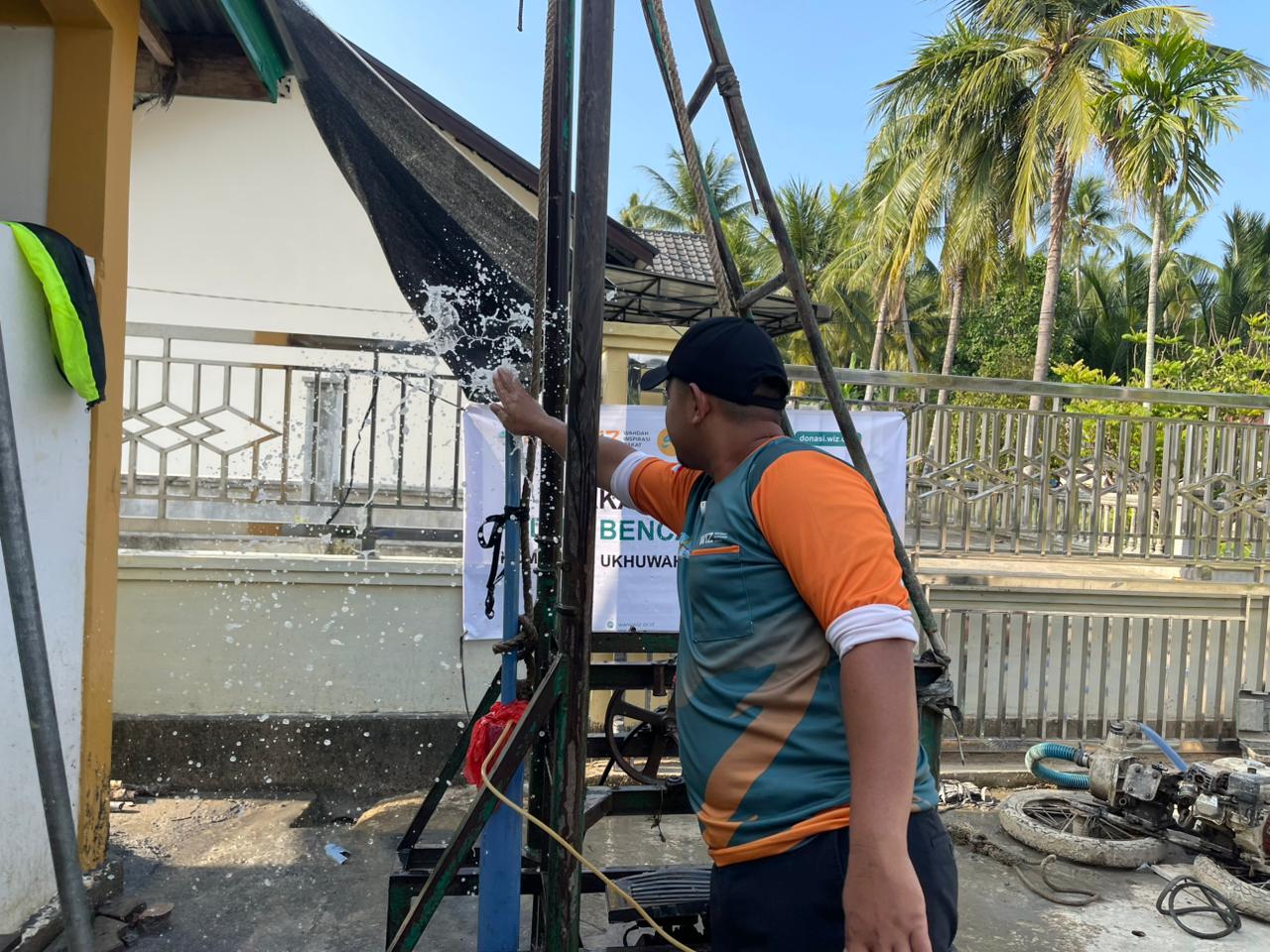 WIZ Resmikan Sumur Bor ke-18 di Bireuen, Alirkan Manfaat untuk Jemaah Meunasah Meucap