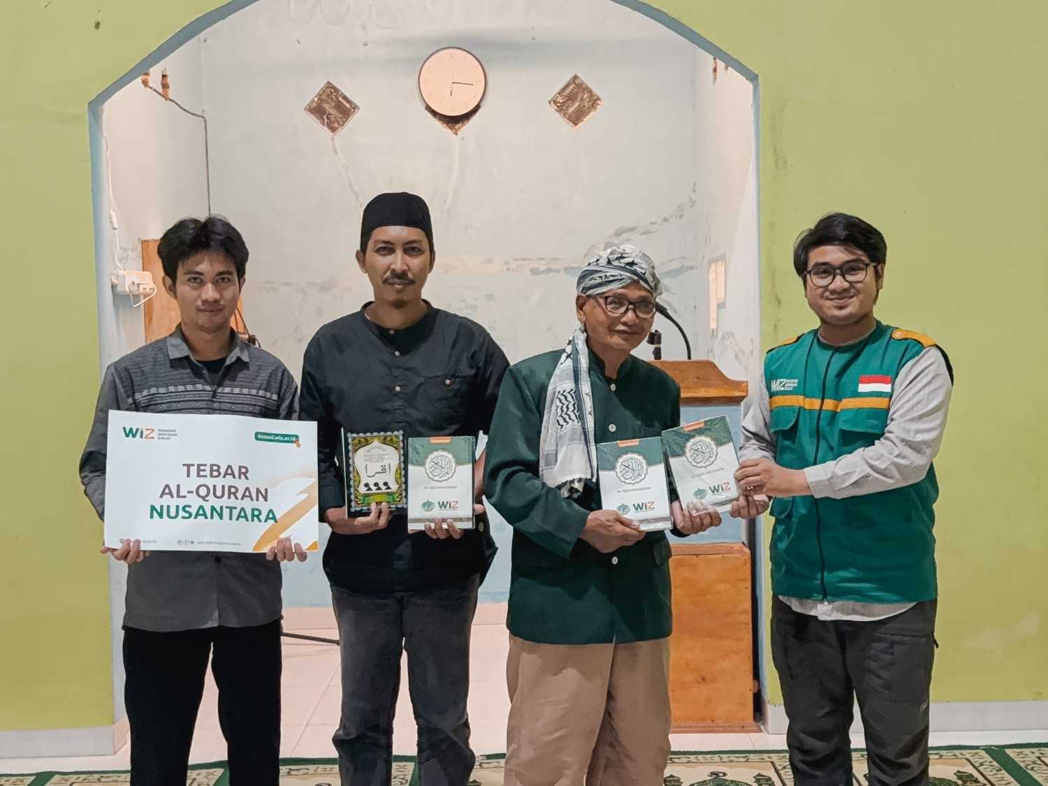 Gelorakan Semangat Tahfidz, RQ Nur Azzahra Amalia Gowa Kebanjiran Puluhan Mushaf Al-Qur’an Baru