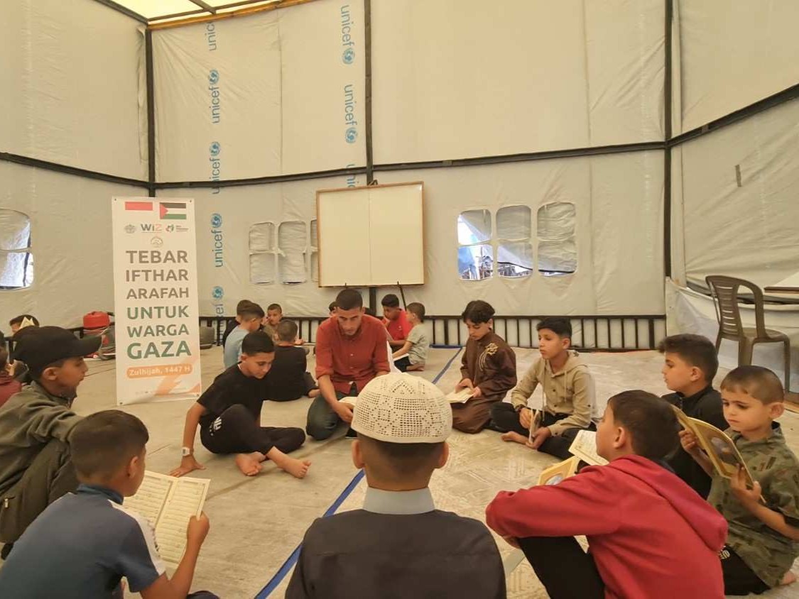 Donasi Rakyat Indonesia Mengalir ke Gaza, Ratusan Warga Berbuka Puasa Arafah di Masjid Al-Mashahra