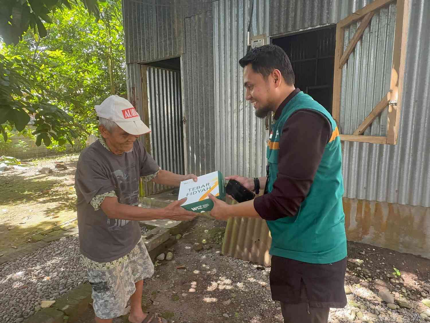 Tebar Fidyah Nusantara Sentuh Warga Prasejahtera di Pelosok Gowa