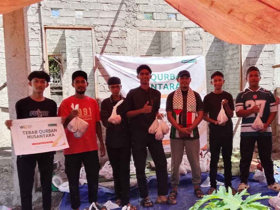 WIZ Tunaikan Amanah Qurban Nusantara, Dari Donatur untuk 525 Keluarga di Pedalaman NTT