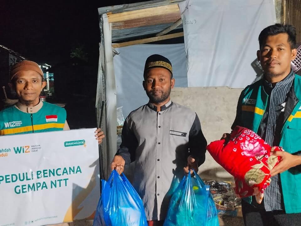 WIZ Salurkan Bantuan Sembako dan Selimut Untuk Warga Terdampak Gempa Bumi di Mbay