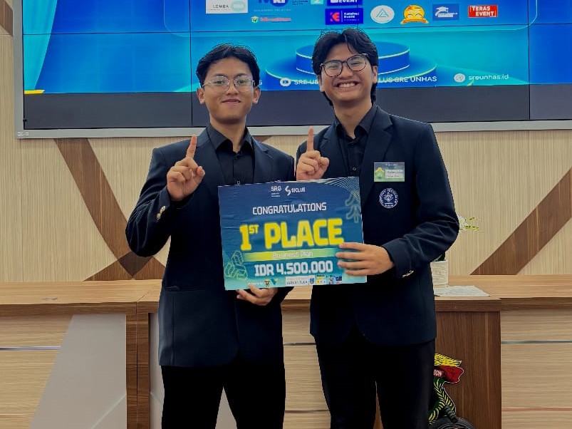 Sabet Juara 1 Business Plan SICLUS 2026 di Unhas, Penerima Beasiswa Laznas WIZ Banggakan Kampus