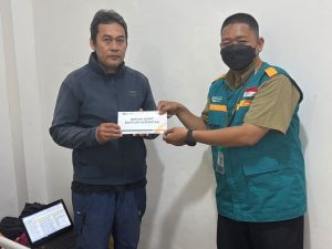 WIZ Salurkan Bantuan Kesehatan untuk Driver Ojek Syariah Korban Kecelakaan di Makassar
